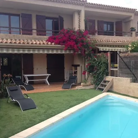 빌라 La Cle Immobilier *
